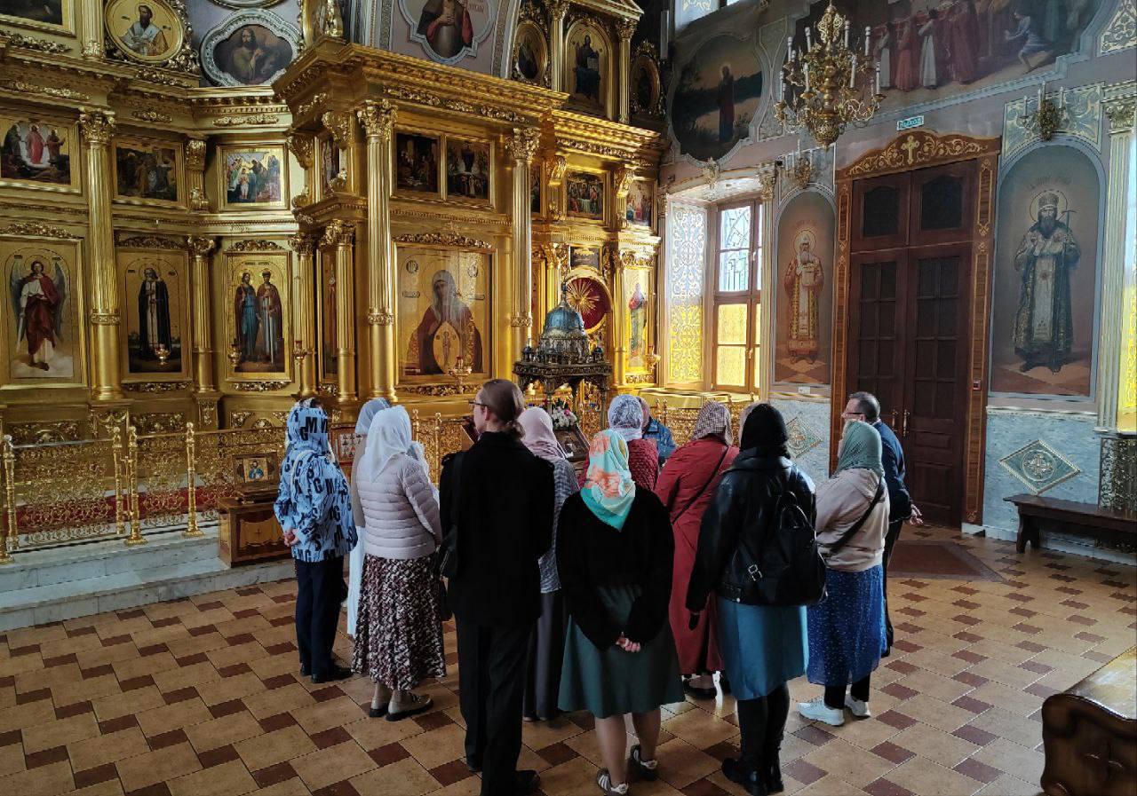 Экскурсию по Собору Николы Белого провели в Серпухове для сотрудников Института инженерной физики