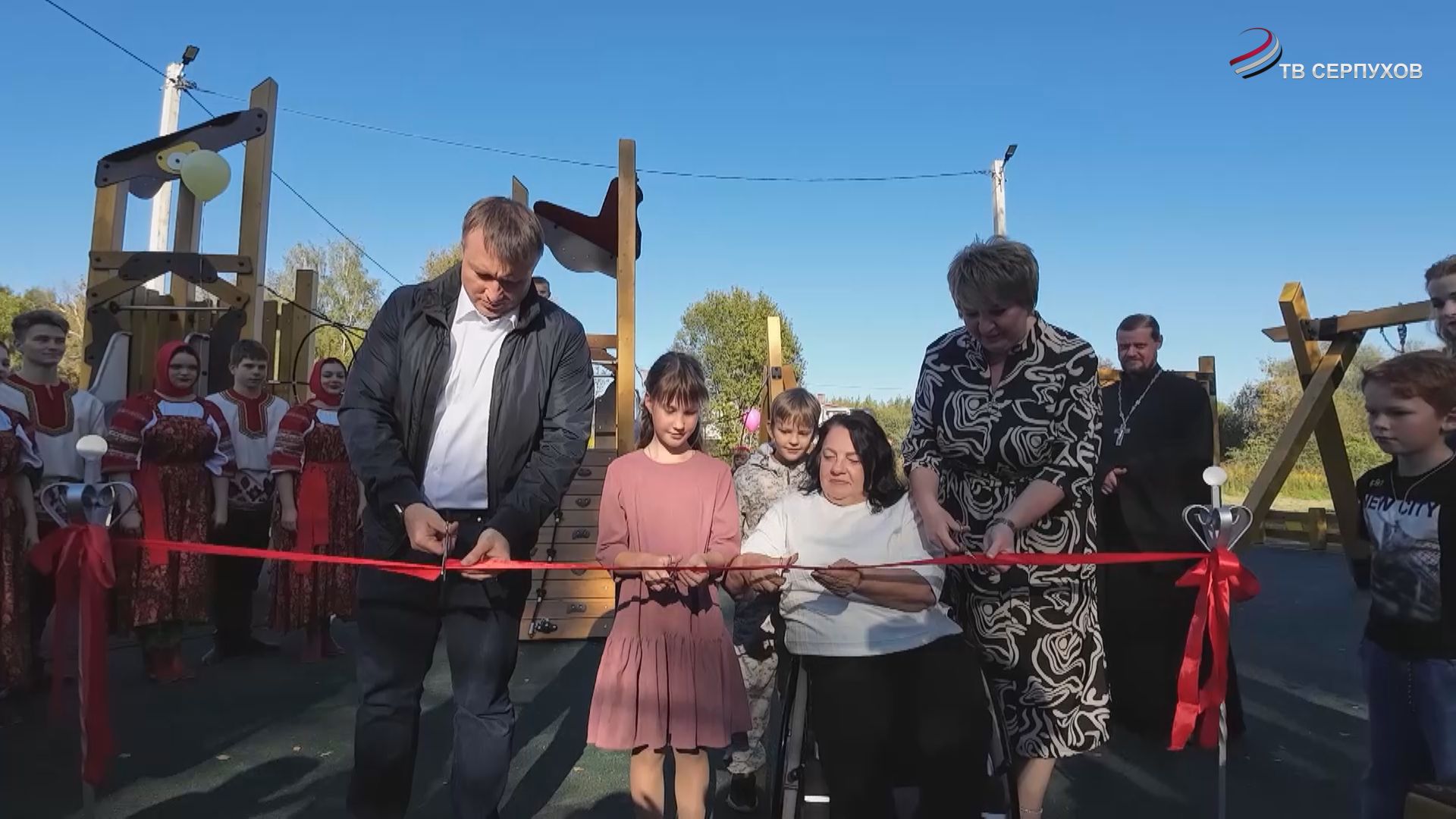 В Серпухове открыли ещё одну детскую площадку