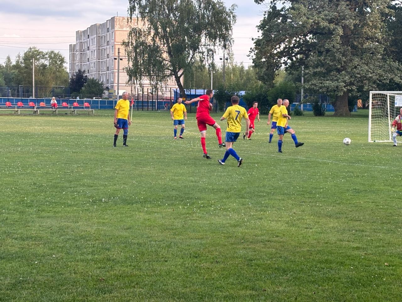 В Серпухове прошёл 5-й Кубок по футболу среди ветеранов