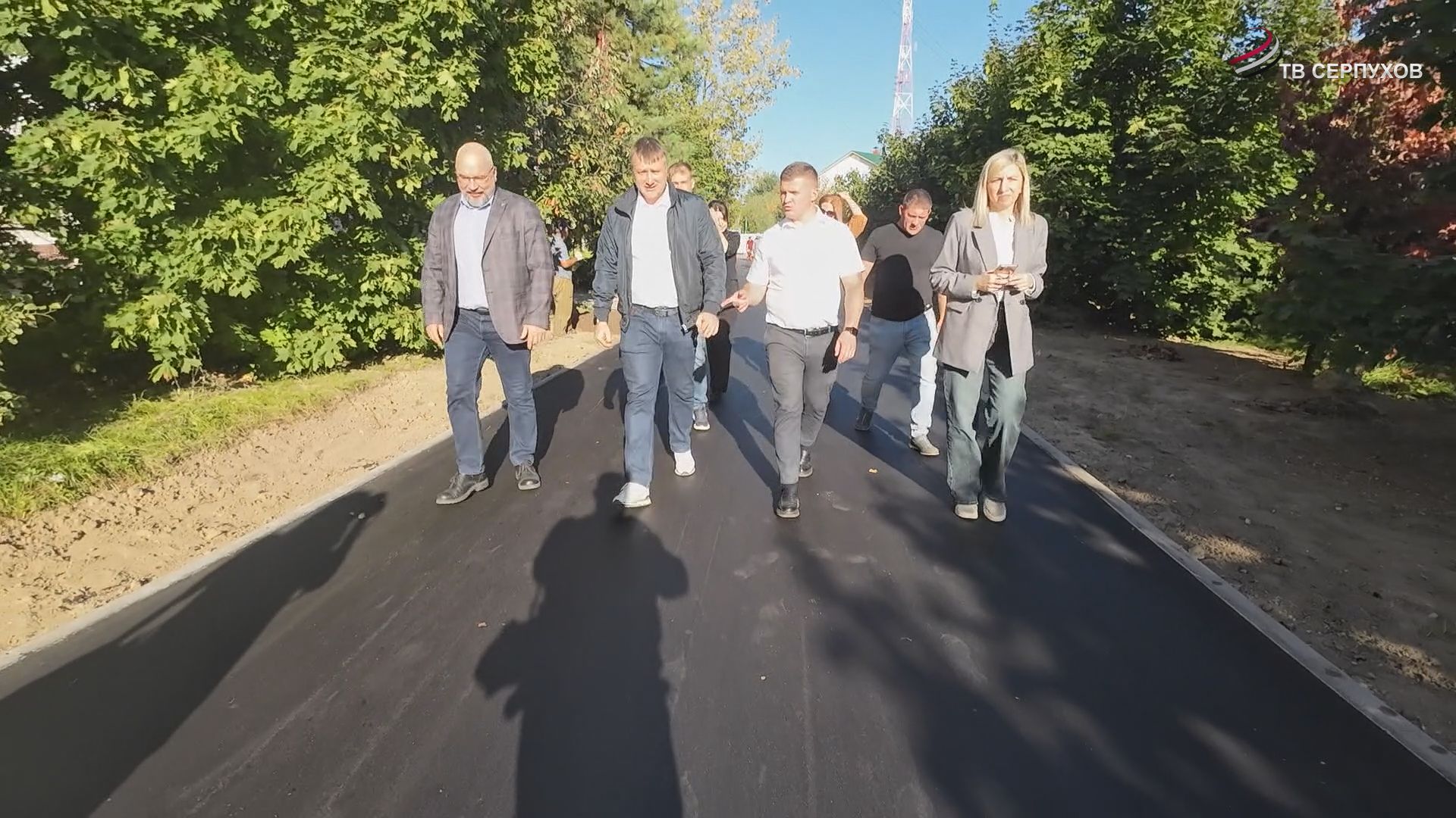 Глава Серпухова проверил ход благоустройства в микрорайоне Ивановские Дворики