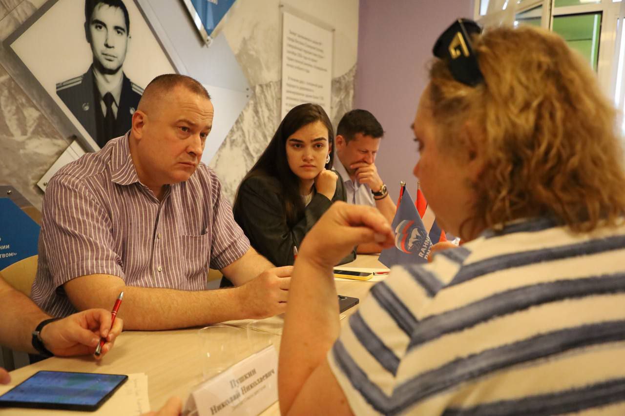 Прием жителей в формате «выездной администрации» состоялся в Серпухове