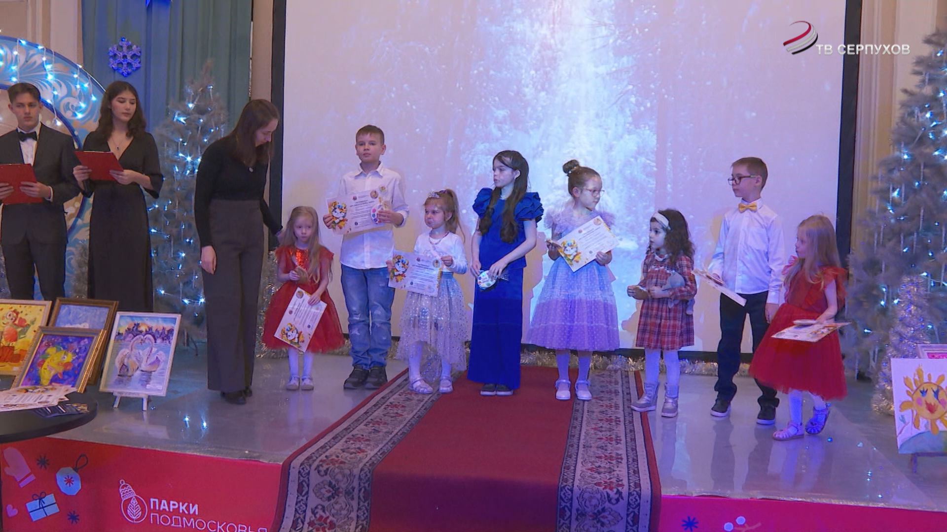 Серпуховских художников наградили за участие в мировом рекорде