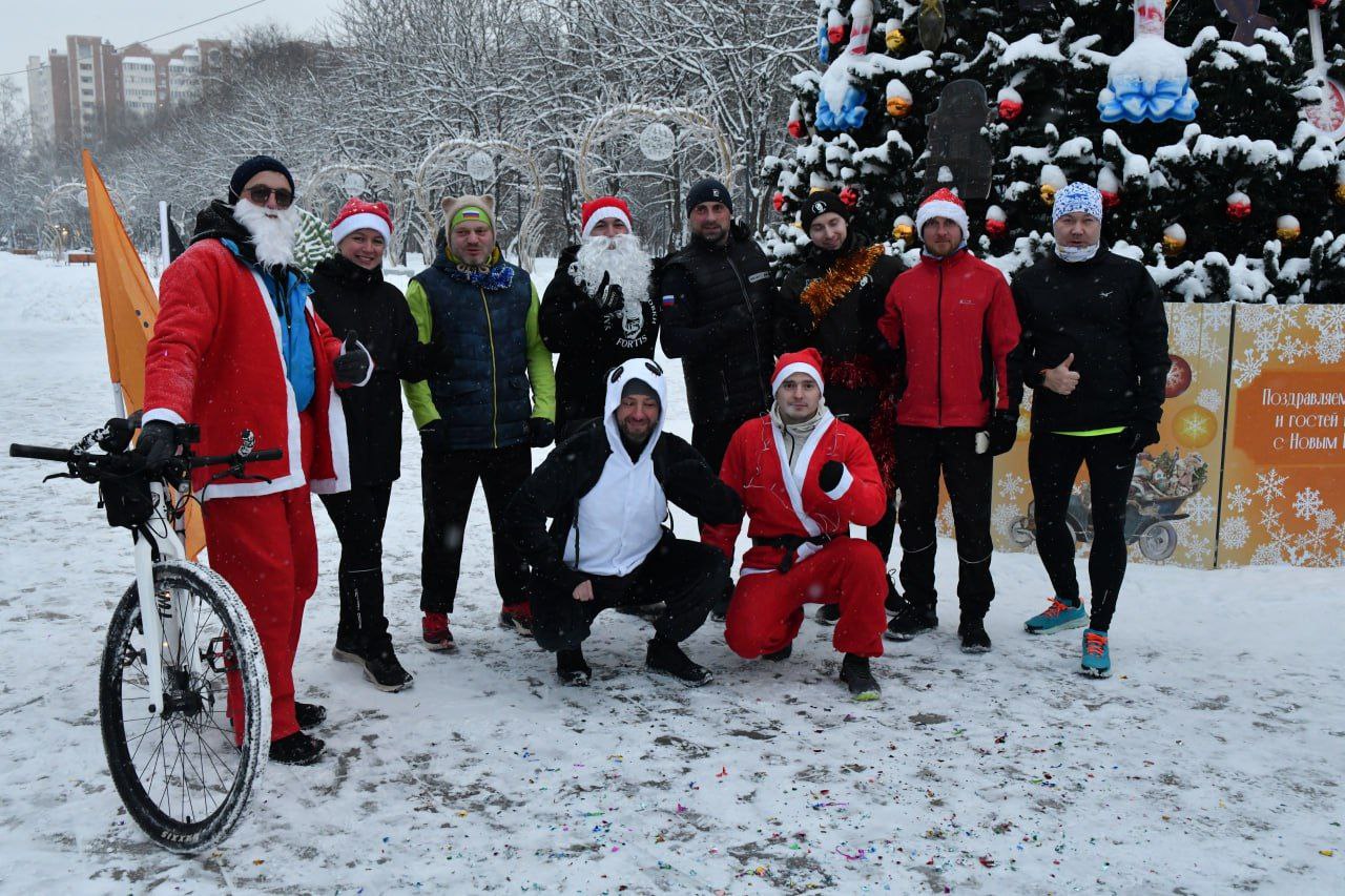 Серпухов встретил Новый год спортивным забегом