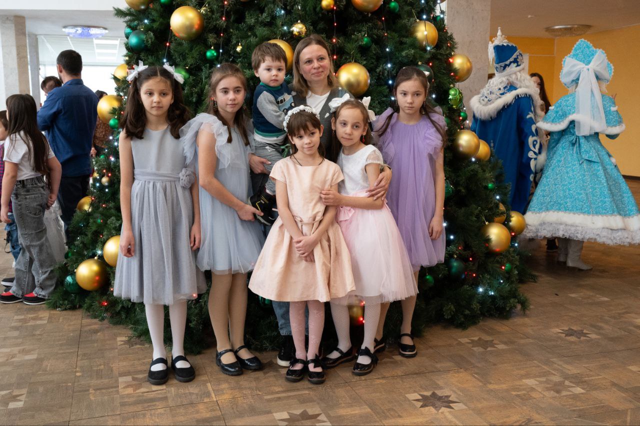 На благотворительных ёлках главы Серпухова в этом сезоне побывает 8 тысяч детей