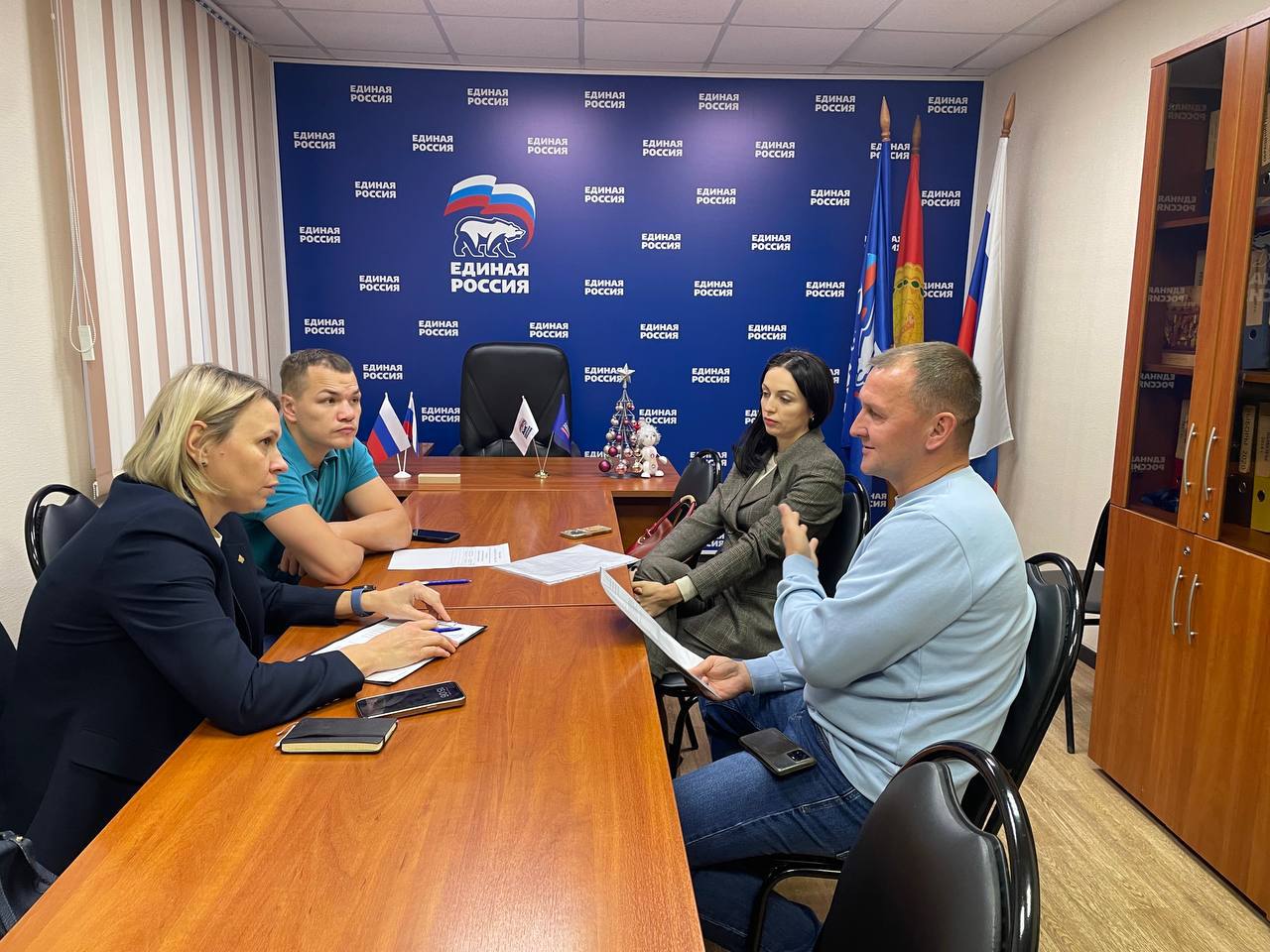 В Большом Серпухове продолжается Декада приёмов граждан в честь Дня рождения «Единой России»