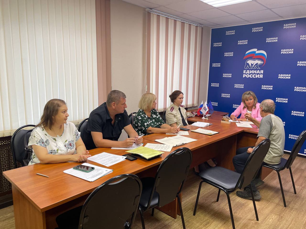 На правовые вопросы серпуховичей продолжают отвечать депутаты Городского округа Серпухов