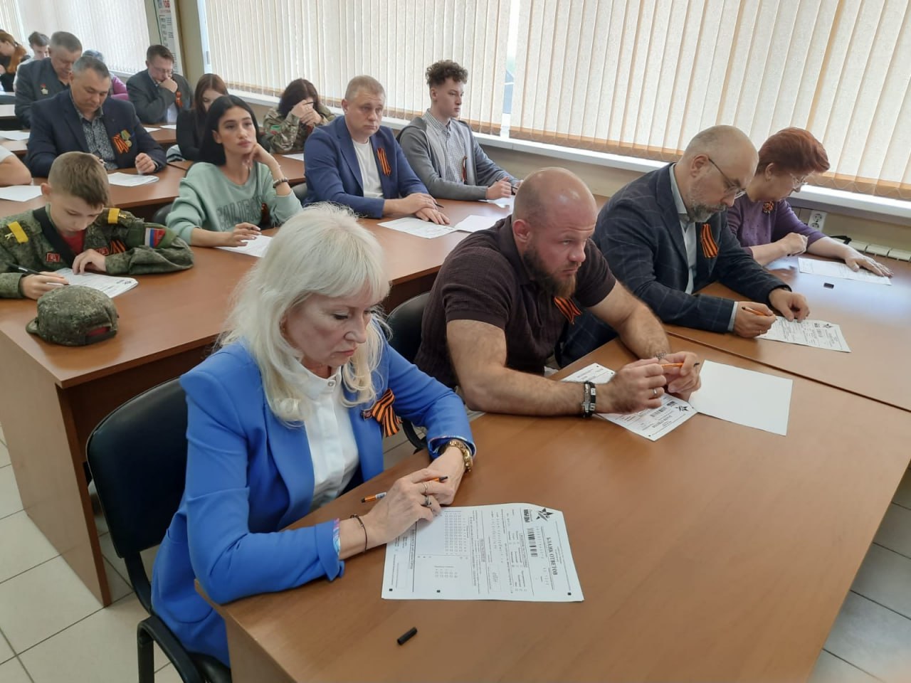 Партийцы Серпухова приняли участие в Международной акции «Диктант Победы»