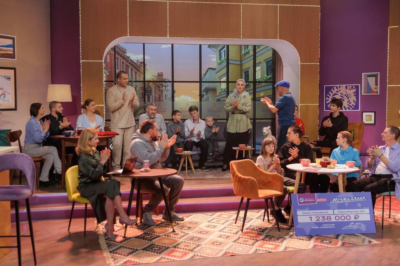 Почётный гражданин Серпухова Умар Кремлёв сделал щедрые подарки многодетным семьям