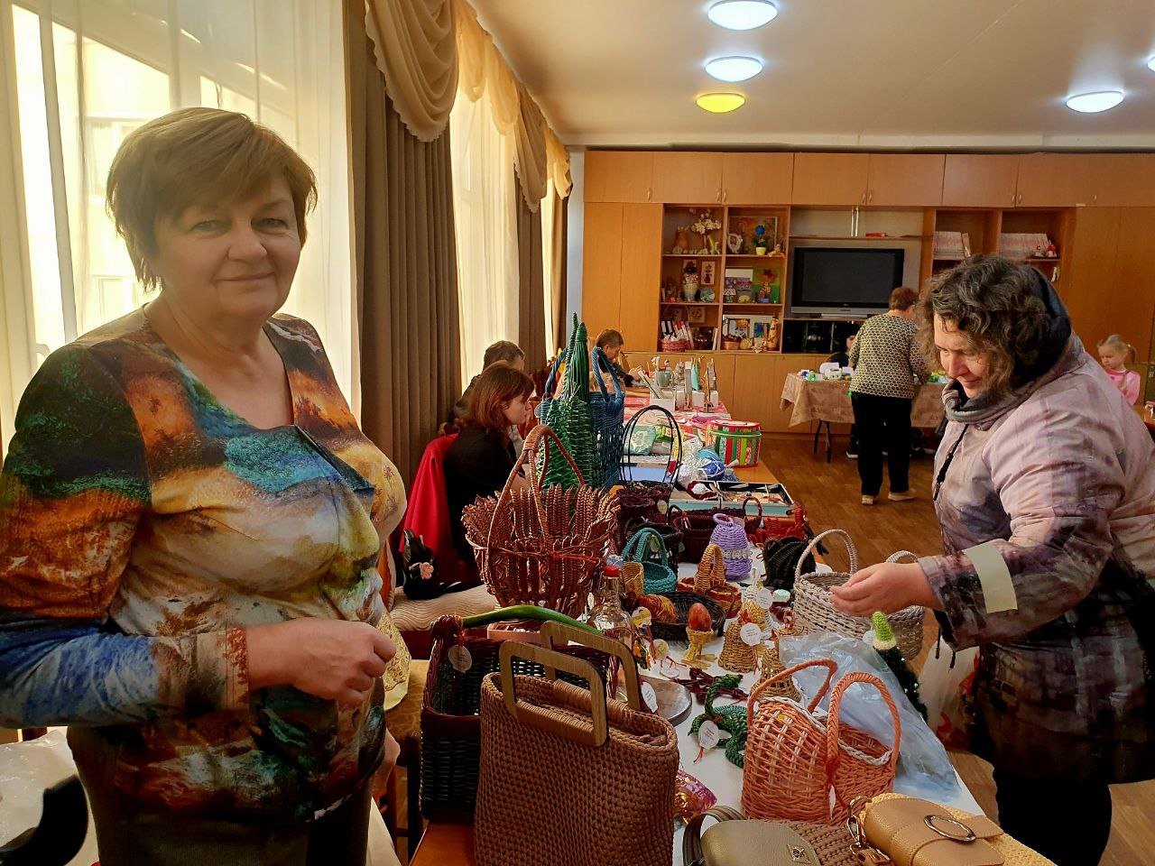 В поселке Оболенск в Серпухове прошла предновогодняя выставка рукоделия