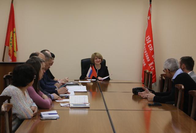 Глава Серпухова Юлия Купецкая провела приём в рамках общероссийского дня приёма граждан Глава Серпухова Юлия Купецкая провела приём в рамках общероссийского дня приёма граждан