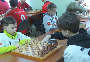 В Серпухове стартовал турнир по быстрым шахматам