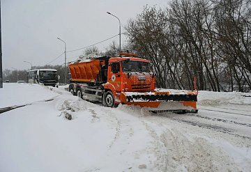Коммунальные службы Городского округа Серпухов работают над устранением последствий снегопада