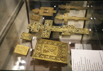 В Серпухове открылась выставка русской православной меднолитой пластики