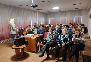 Участникам клуба «Активное долголетие» в Серпухове рассказали, как сохранить память о прошлых поколениях