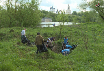 В Серпухове провели экологическую акцию «Чистый берег»